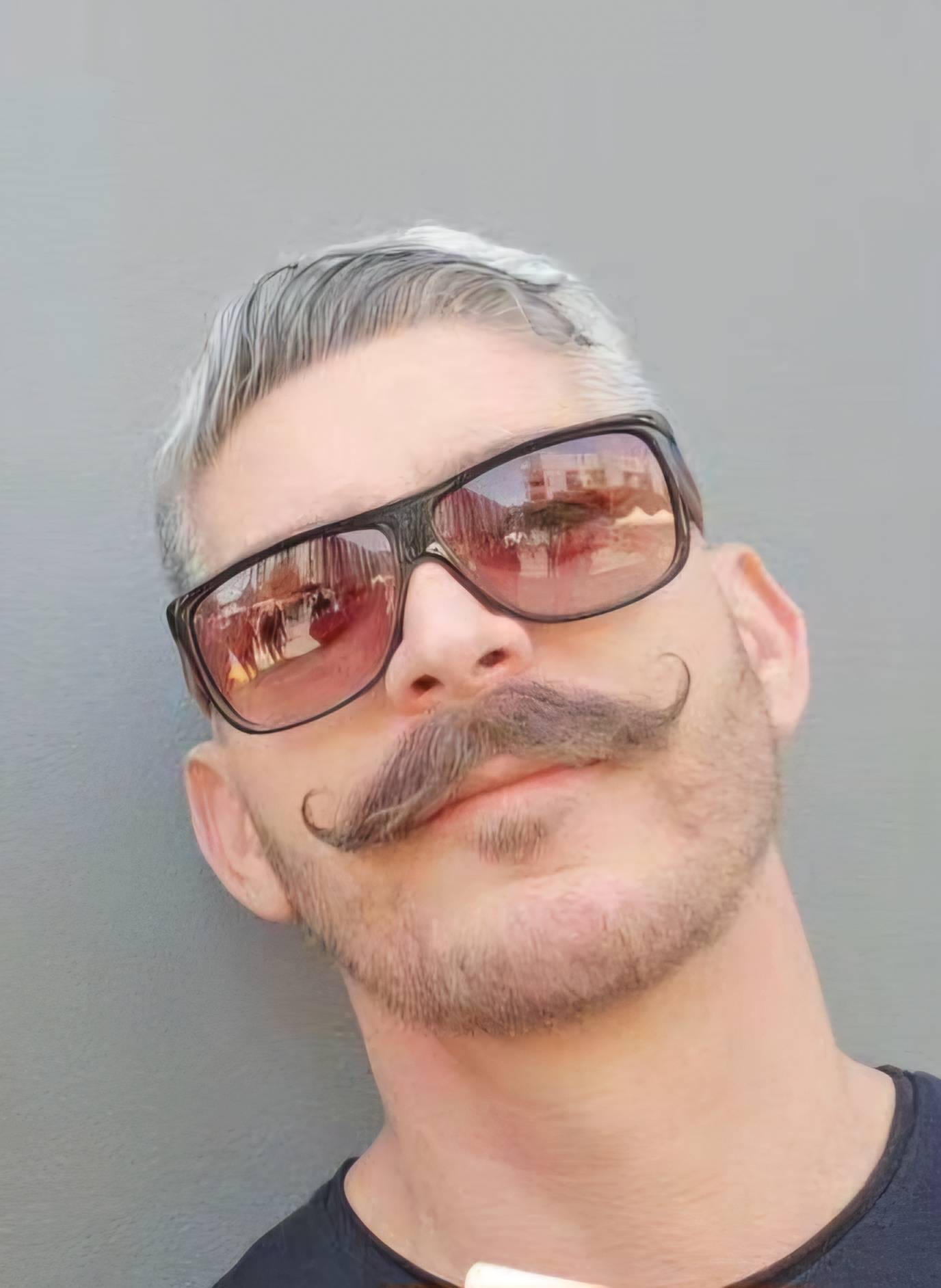 ERNESTO